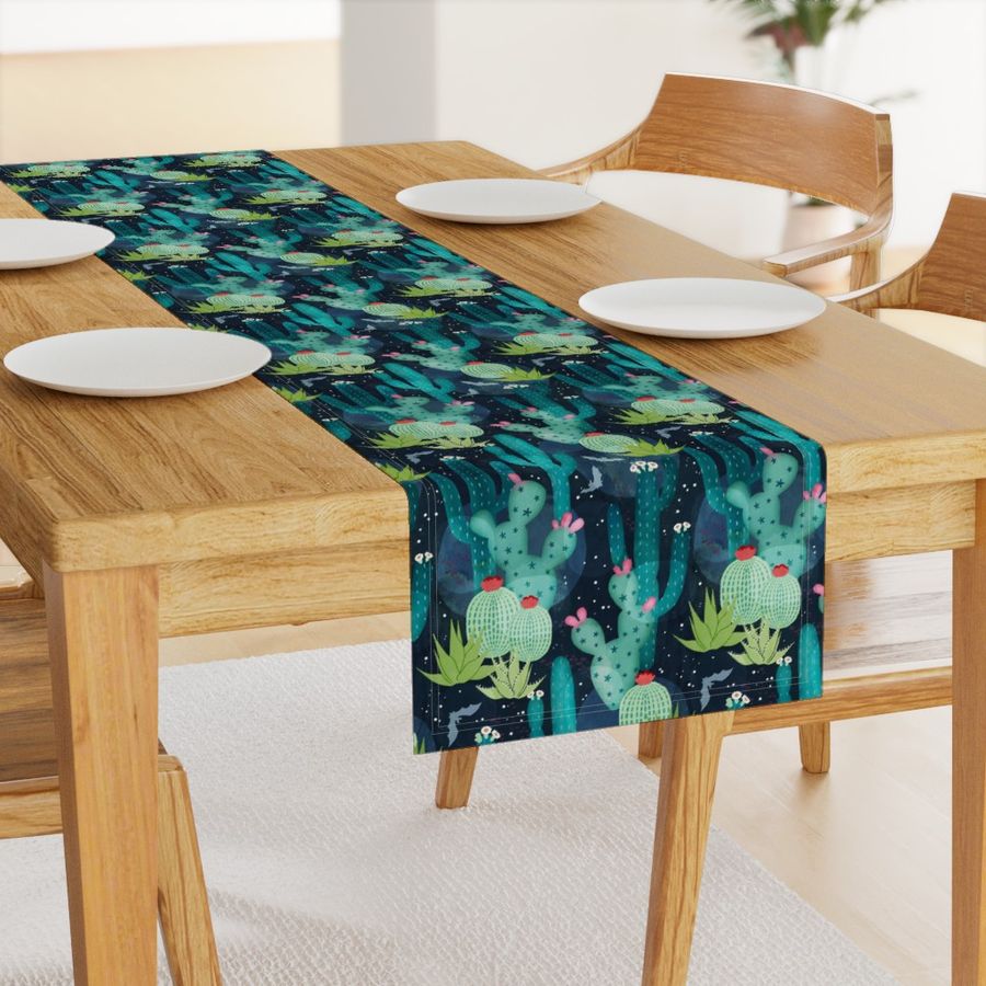 HOME_GOOD_TABLE_RUNNER