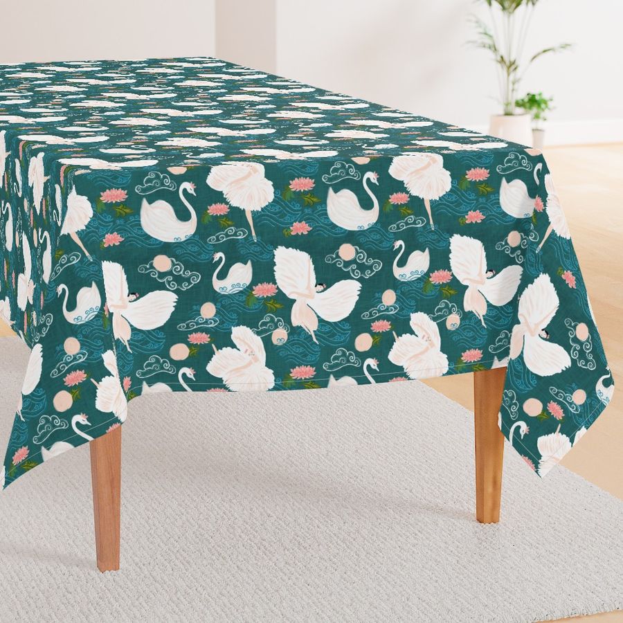 HOME_GOOD_RECTANGULAR_TABLE_CLOTH