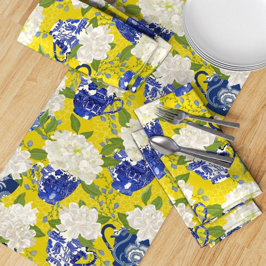 HOME_GOOD_TABLE_RUNNER