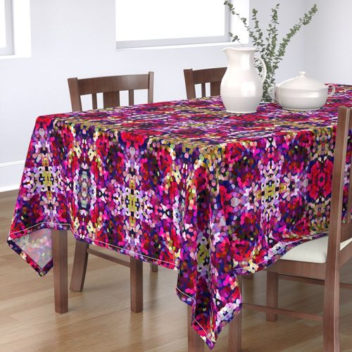 HOME_GOOD_RECTANGULAR_TABLE_CLOTH