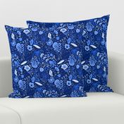 Midnight Garden Vintage Floral Chinoiserie // Royal Blue + Moonlight