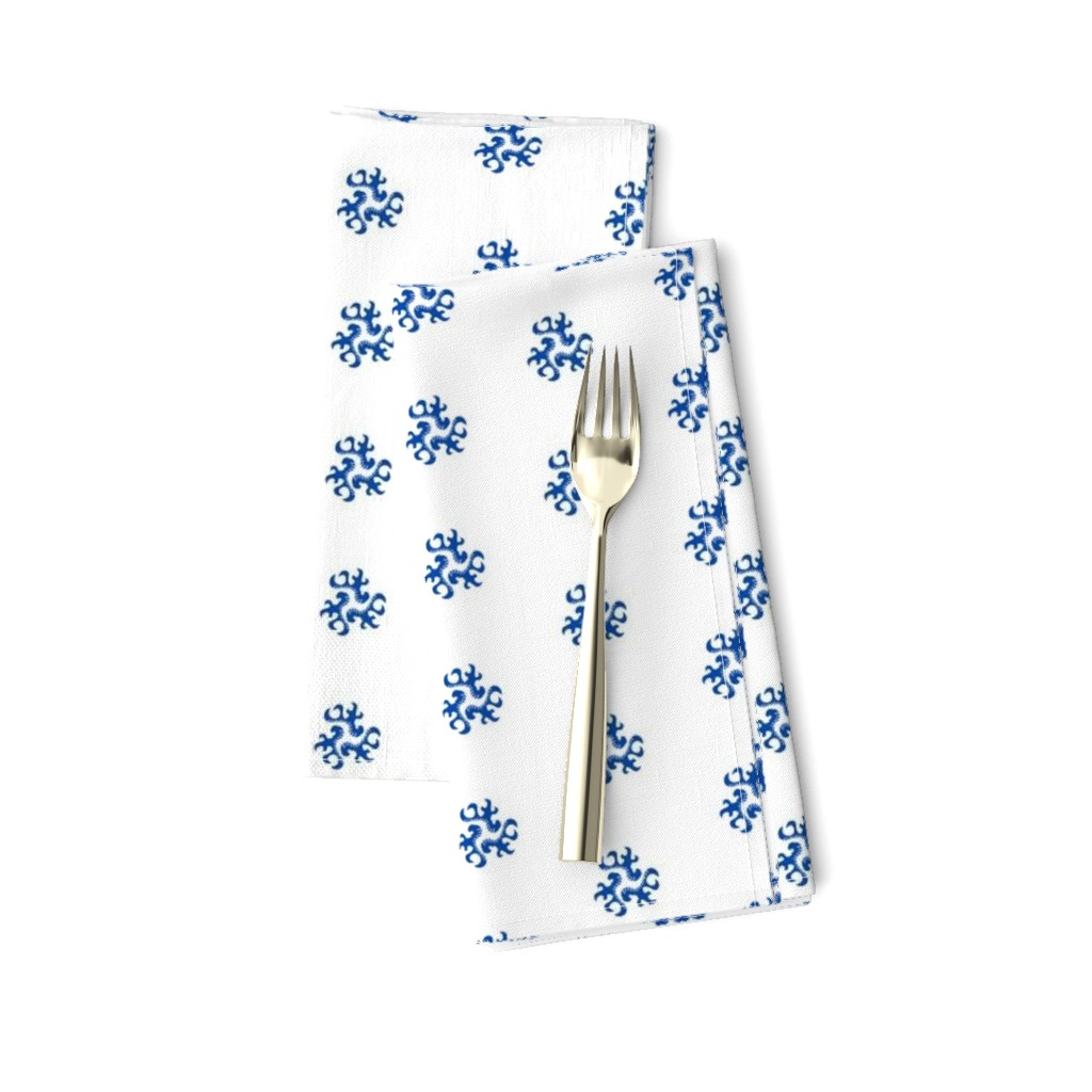 ornament - chinoiserie style white-blue