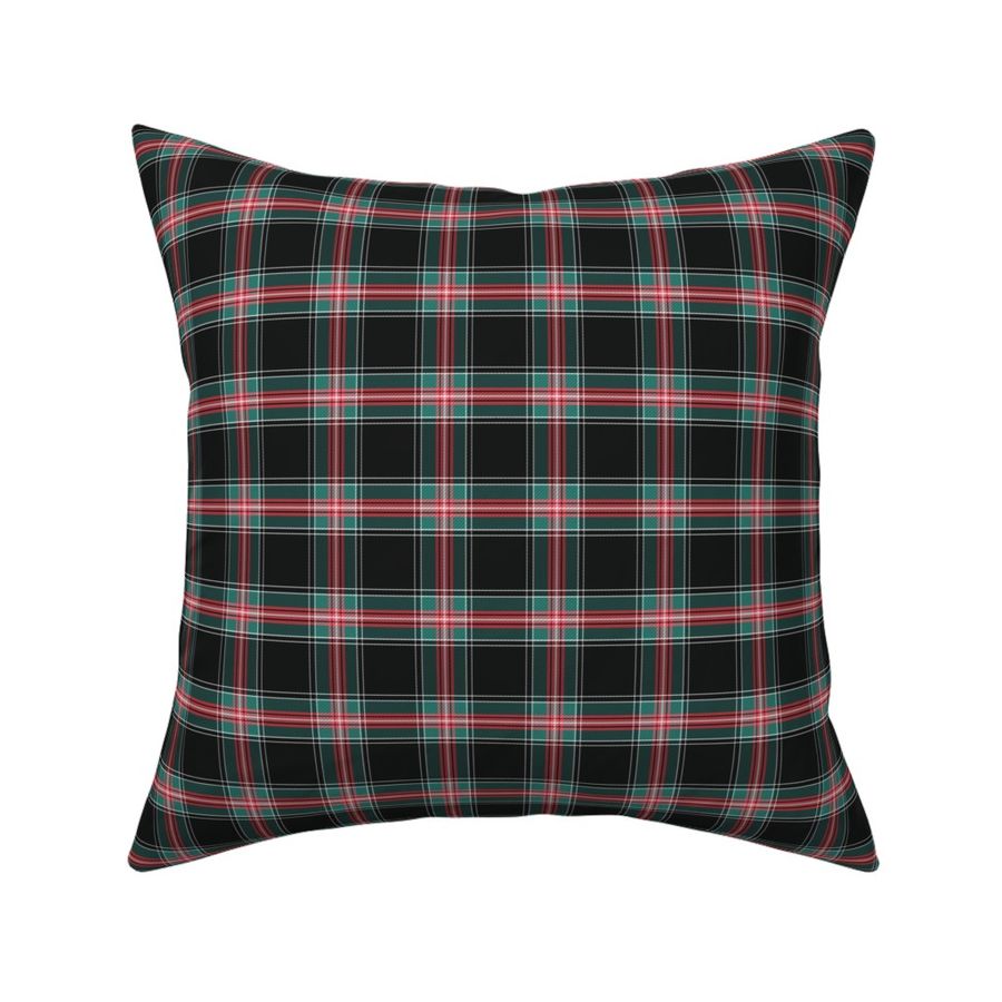 black plaid with diagonal detail 2x2