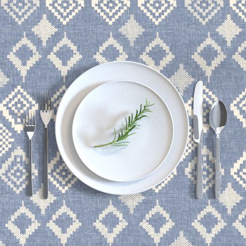 HOME_GOOD_RECTANGULAR_TABLE_CLOTH