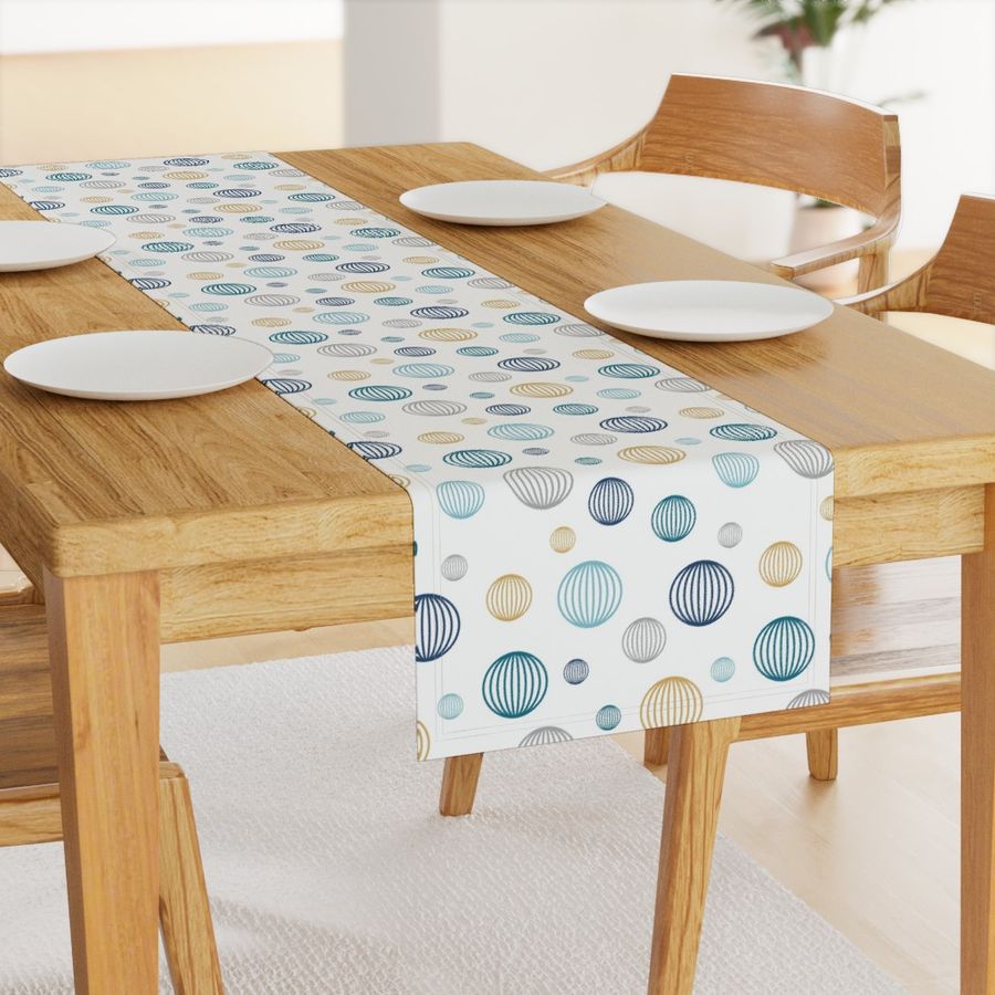 HOME_GOOD_TABLE_RUNNER