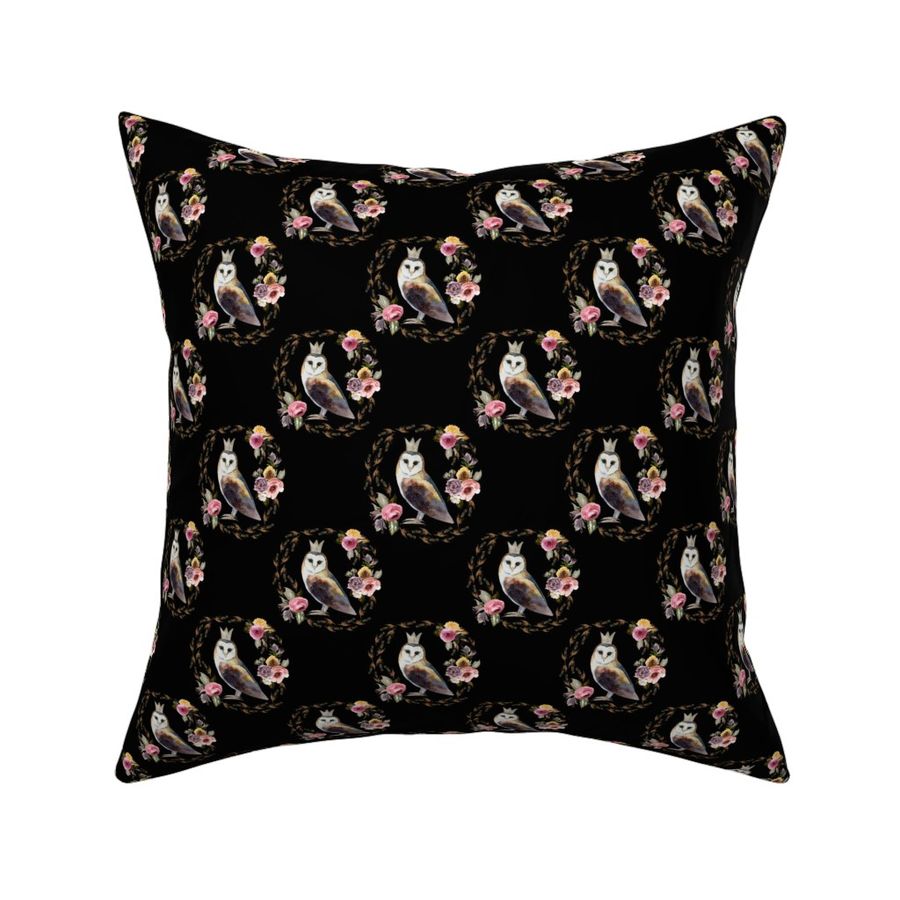 HOME_GOOD_SQUARE_THROW_PILLOW