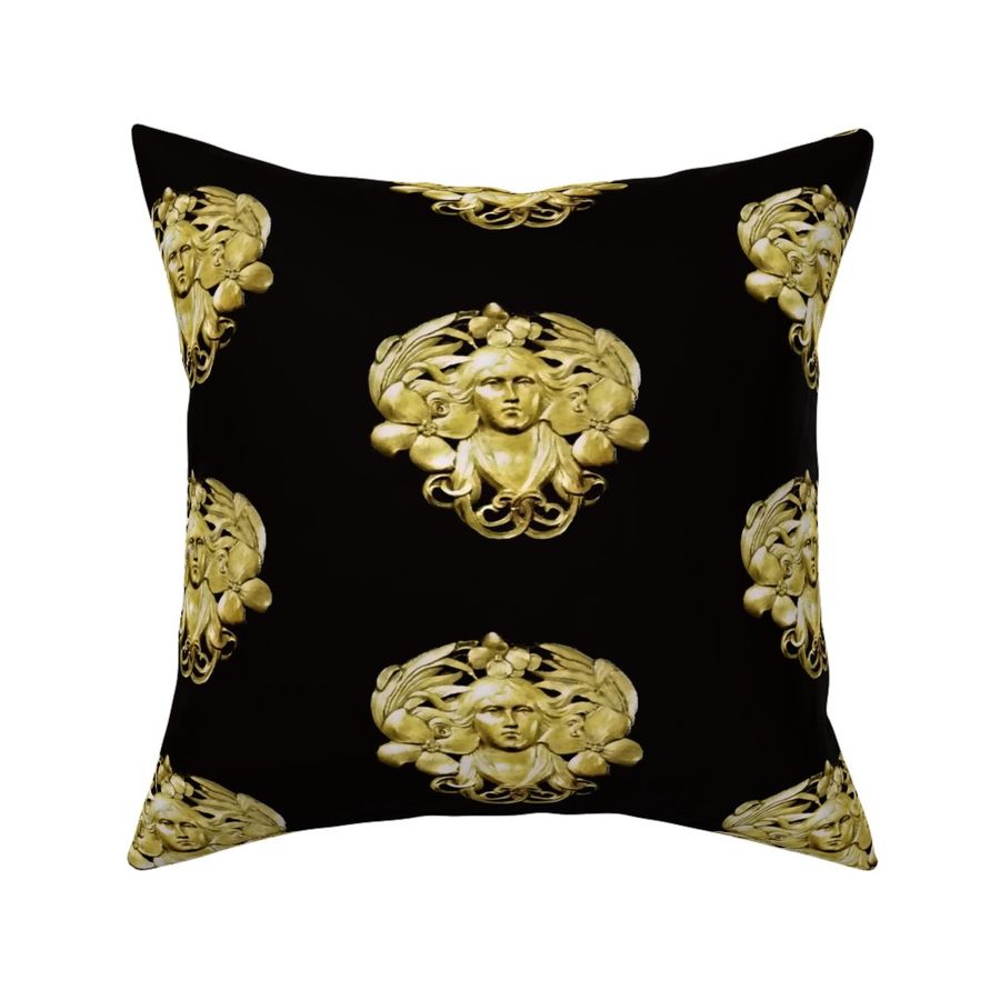 HOME_GOOD_SQUARE_THROW_PILLOW