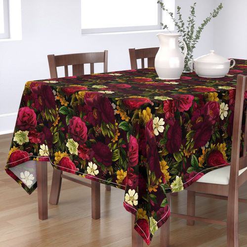 HOME_GOOD_RECTANGULAR_TABLE_CLOTH