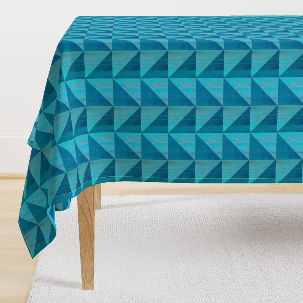 Blue triangle pattern