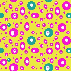 pink_and_green_circles_on_yellow