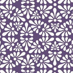 Talavera Fan Motif - White on Purple