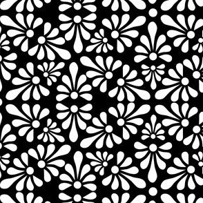 Talavera Fan Motif -  White on Black