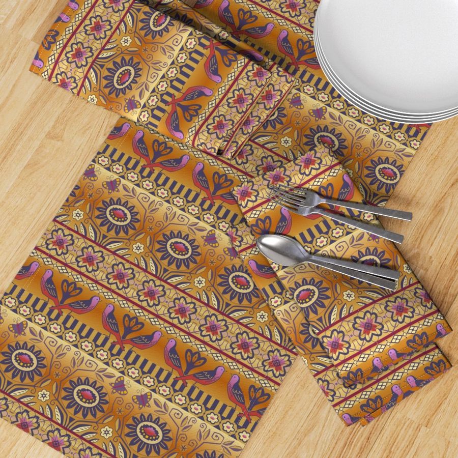 HOME_GOOD_TABLE_RUNNER