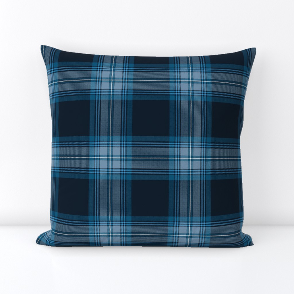 Tramaine Plaid in Blues