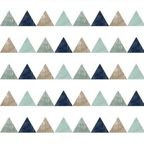 textured triangles (white background) C18BS