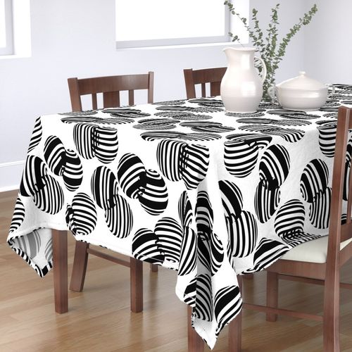 HOME_GOOD_RECTANGULAR_TABLE_CLOTH