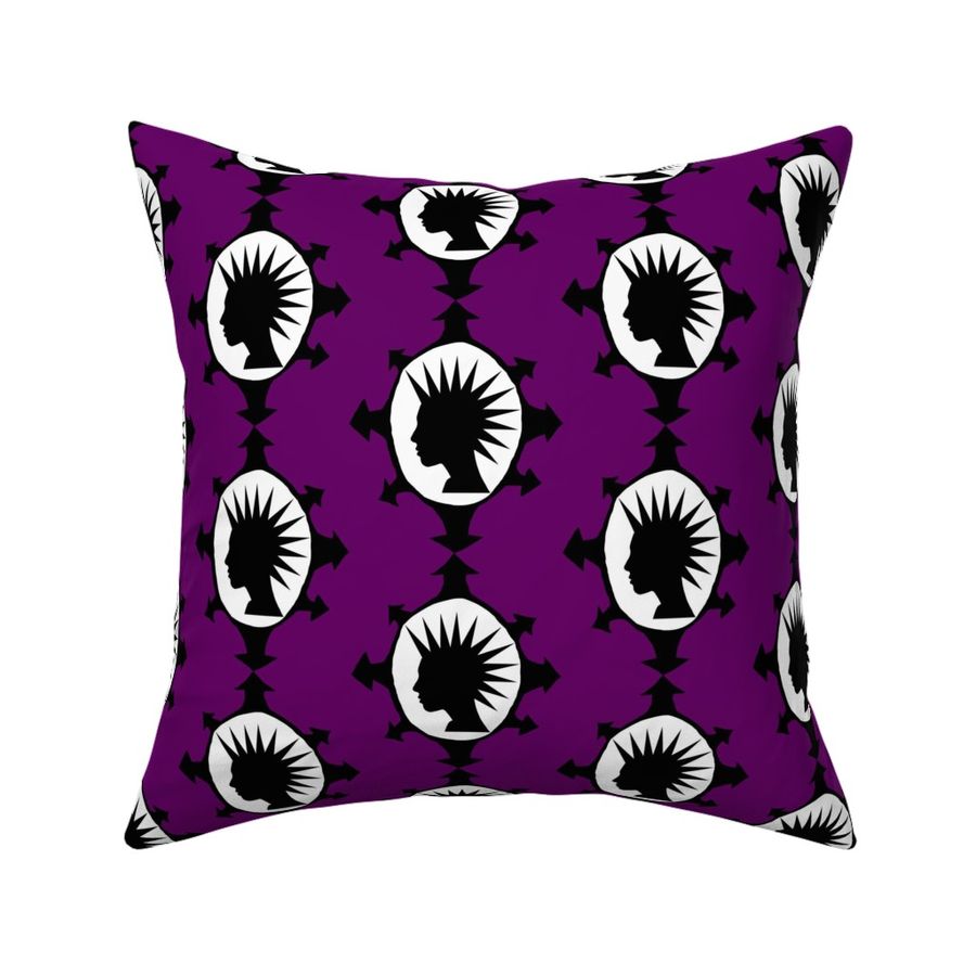 HOME_GOOD_SQUARE_THROW_PILLOW