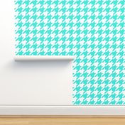 Houndstooth Check // Turquoise  & White ((Medium))