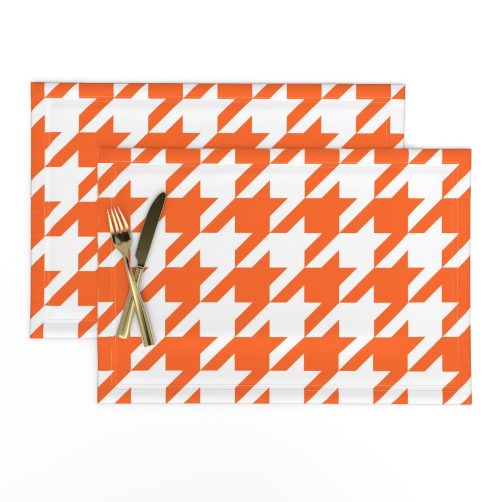 Houndstooth Check // Orange  & White ((Medium))