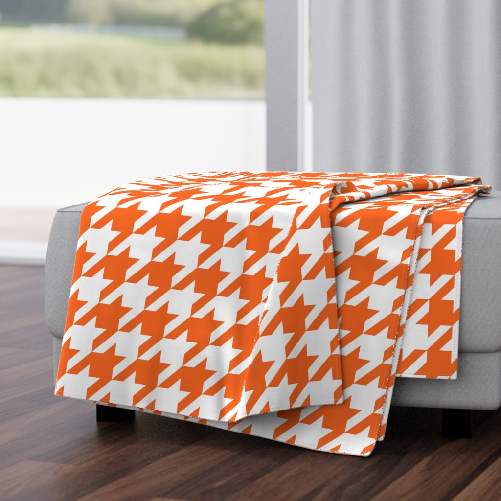 Houndstooth Check // Orange  & White ((Medium))