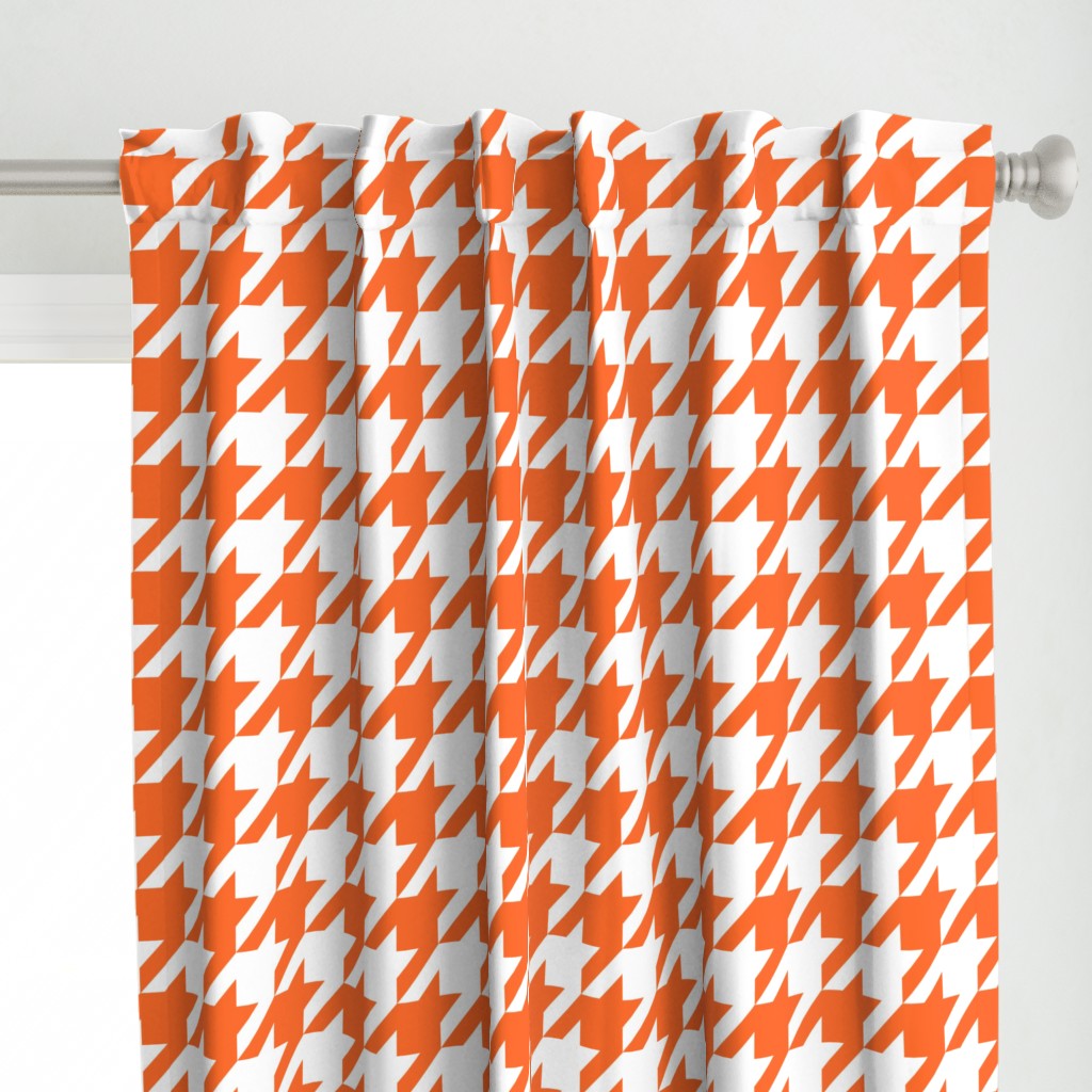 Houndstooth Check // Orange  & White ((Medium))