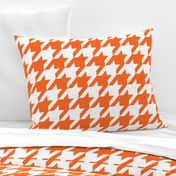 Houndstooth Check // Orange  & White ((Medium))