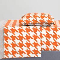 Houndstooth Check // Orange  & White ((Medium))