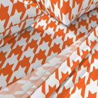 Houndstooth Check // Orange  & White ((Medium))