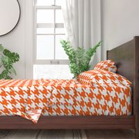 Houndstooth Check // Orange  & White ((Medium))