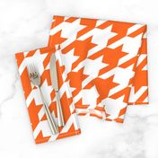 Houndstooth Check // Orange  & White ((Medium))