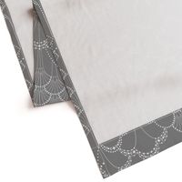 Deco Lace dark grey large.