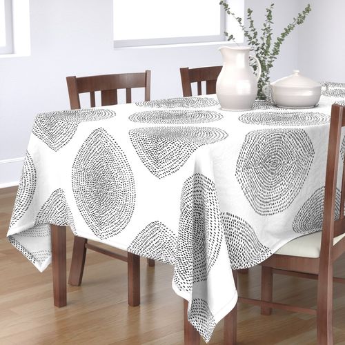 HOME_GOOD_RECTANGULAR_TABLE_CLOTH