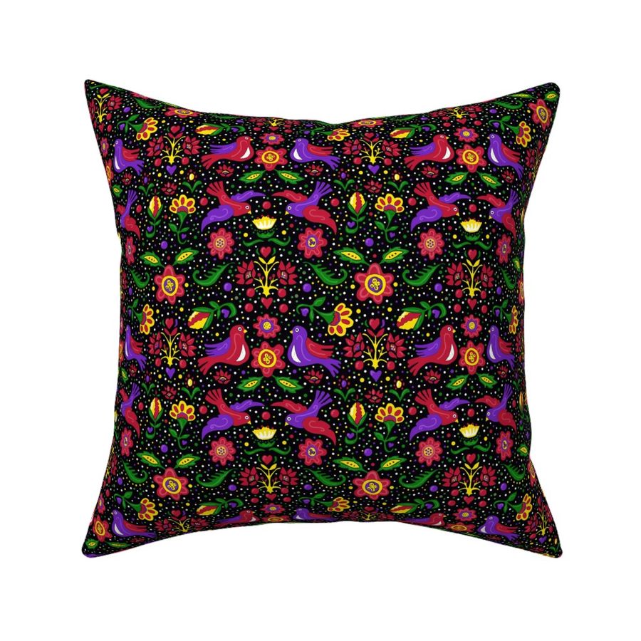 HOME_GOOD_SQUARE_THROW_PILLOW