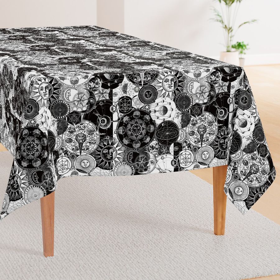 HOME_GOOD_RECTANGULAR_TABLE_CLOTH