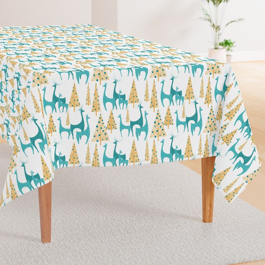 HOME_GOOD_RECTANGULAR_TABLE_CLOTH