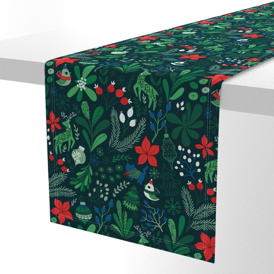 HOME_GOOD_TABLE_RUNNER