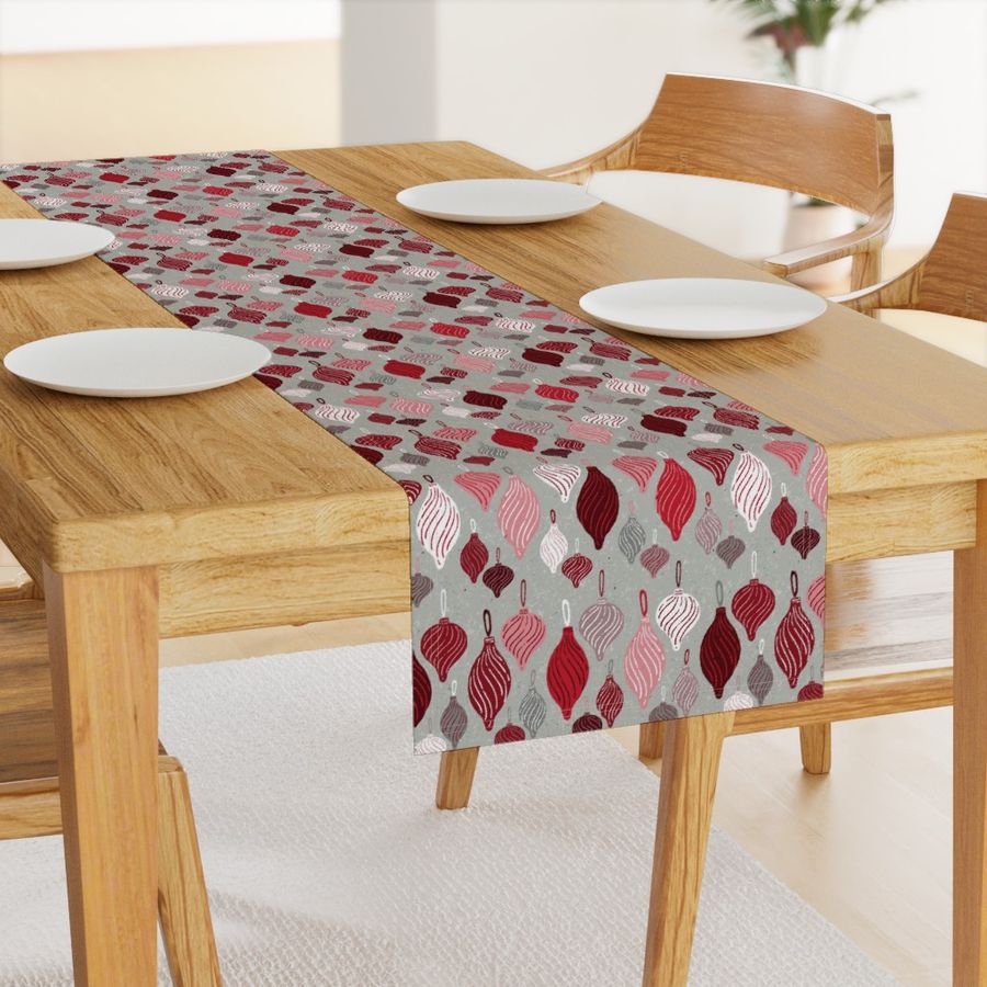 HOME_GOOD_TABLE_RUNNER