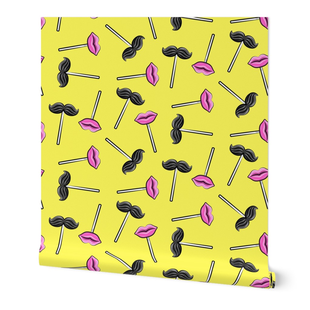 Mustache & lips kisses lollipops - valentines candy suckers - yellow