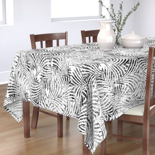 HOME_GOOD_RECTANGULAR_TABLE_CLOTH