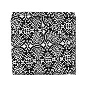 Zara - Jumbo Scale Black & White Geometric