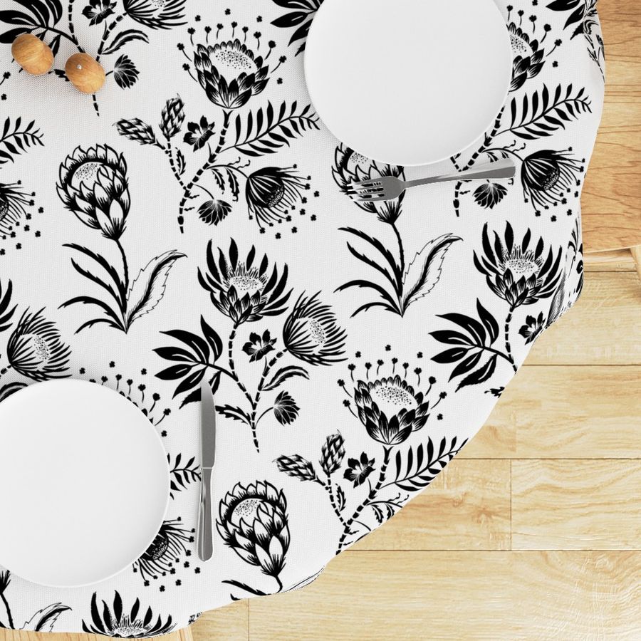 HOME_GOOD_ROUND_TABLE_CLOTH