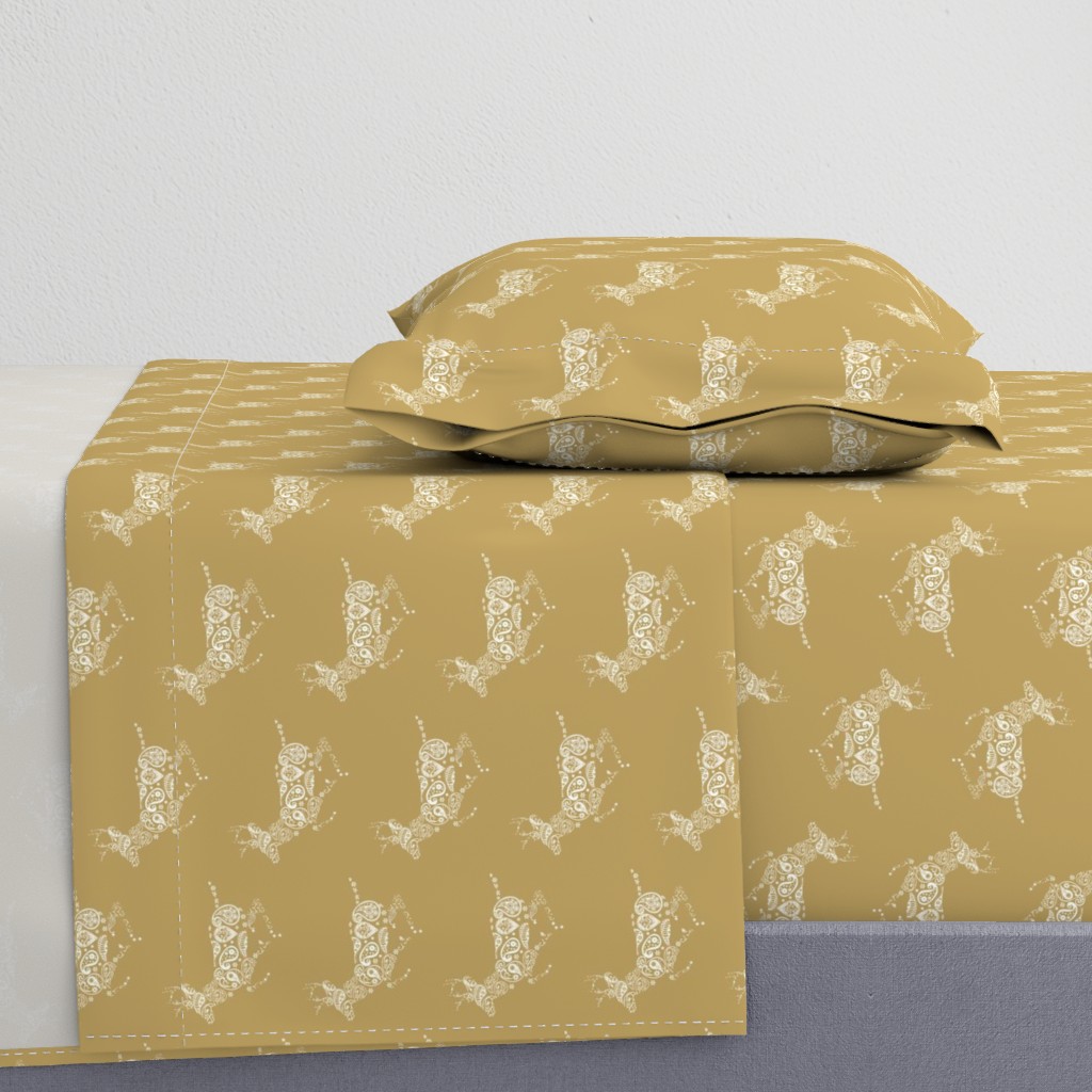 Golden Deer Pattern