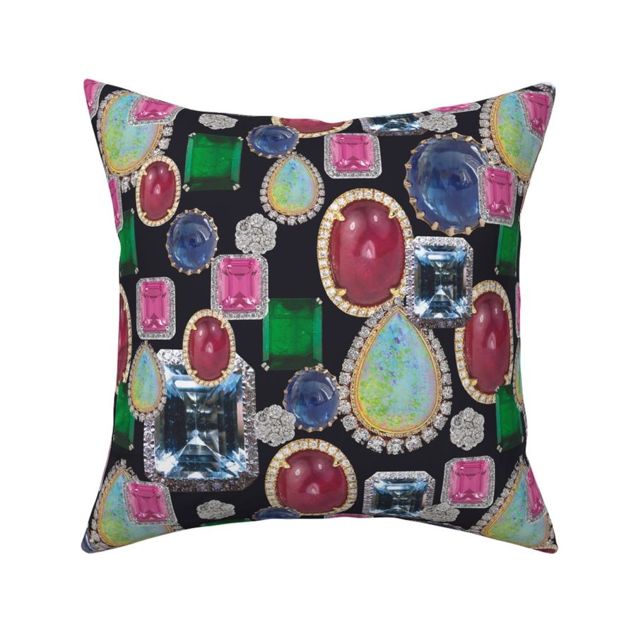 HOME_GOOD_SQUARE_THROW_PILLOW