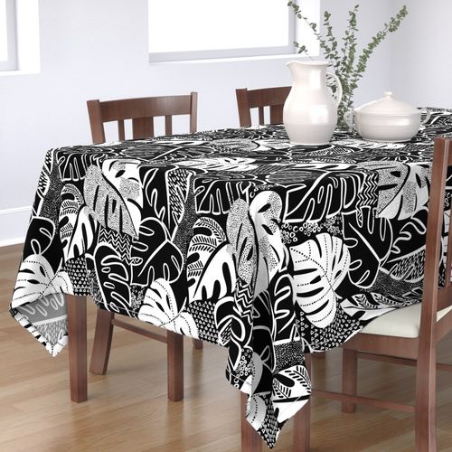 HOME_GOOD_RECTANGULAR_TABLE_CLOTH