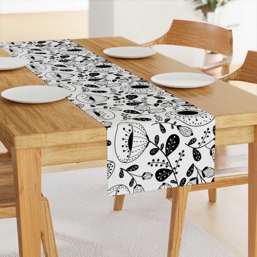 HOME_GOOD_TABLE_RUNNER