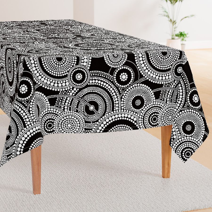 HOME_GOOD_RECTANGULAR_TABLE_CLOTH