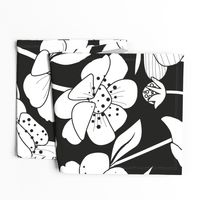 B/W Floral 