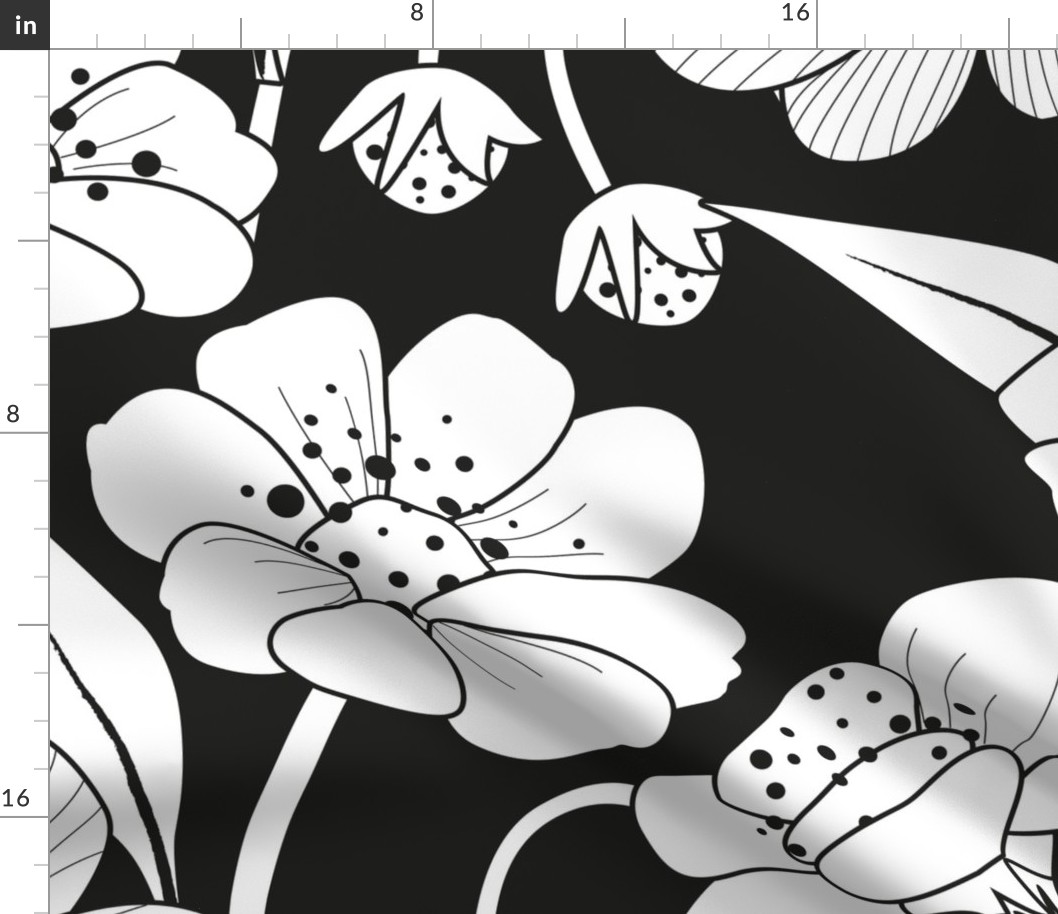 B/W Floral 