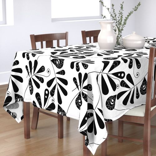 HOME_GOOD_RECTANGULAR_TABLE_CLOTH