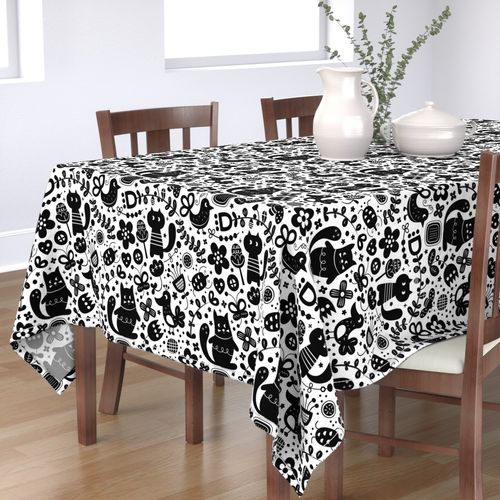 HOME_GOOD_RECTANGULAR_TABLE_CLOTH